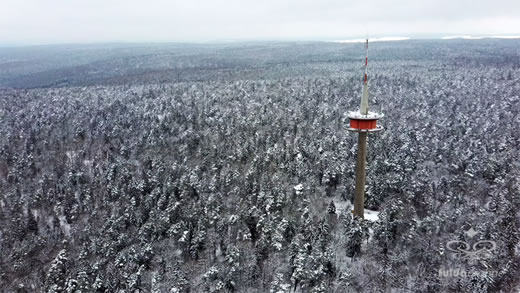 Luftaufnahme der Woche ~ KW 05/2021 ~ Fernmeldeturm der Telekom für DAB, Mobilfunk und Richtfunk