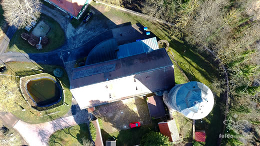 Luftaufnahme der Woche ~ KW 14/2021 ~ Schloss Neueunstein