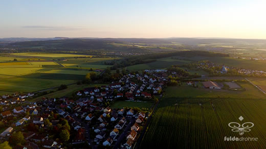 Luftaufnahme der Woche ~ KW 23/2021 ~ Engelhelms - Ortsteil der Gemeinde Künzell im Landkreis Fulda