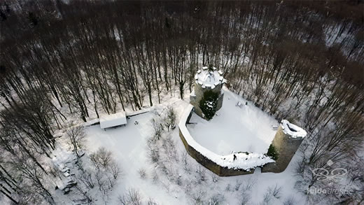 Luftaufnahme der Woche ~ KW 06/2022 ~ Die Ebersburg in der gleichnamigen Gemeinde im Landkreis Fulda