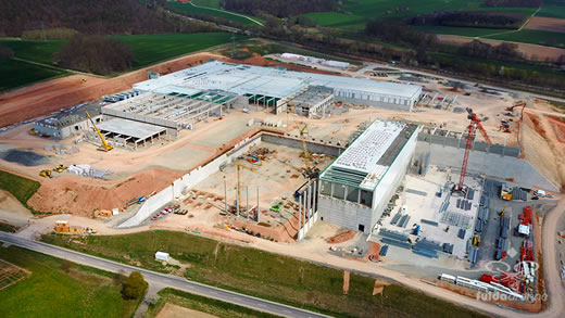 Luftaufnahme der Woche ~ KW 17/2022 ~ Baustelle des zukünftigen Logistikzentrums von tegut in Michelsrombach