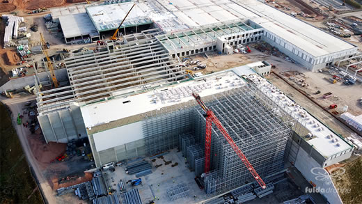 Luftaufnahme der Woche ~ KW 31/2022 ~ Baustelle des zukünftigen Logistikzentrums von tegut in Michelsrombach