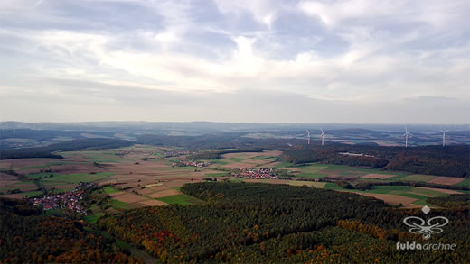 Luftaufnahme der Woche ~ KW 42/2022 ~ Die Ortsteile Schlotzau, Großenmoor, Hechelmannskirchen und Langenschwarz der Gemeinde Burghaun
